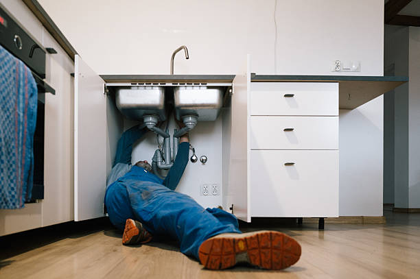 Professional Leak Detection technician working in Deckerville, MI